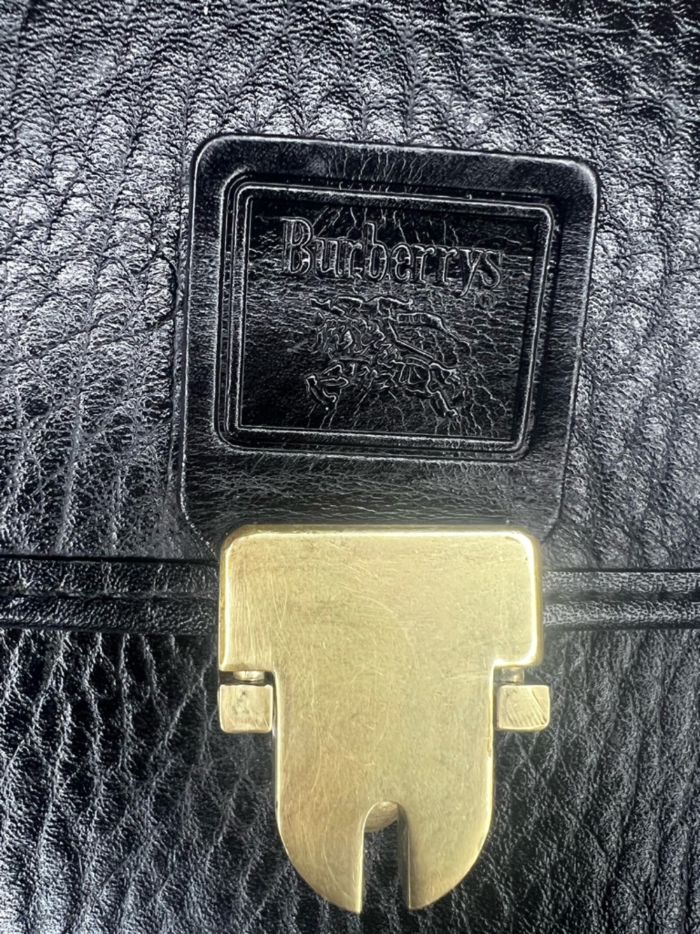 VINTAGE EXCUTIVE BURBERRYS BLACK LEATHER DOCUMENT/COMPUTER BAG - Picture 16 of 17